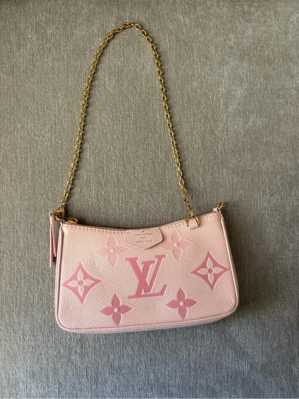 Louis Vuitton chic louis